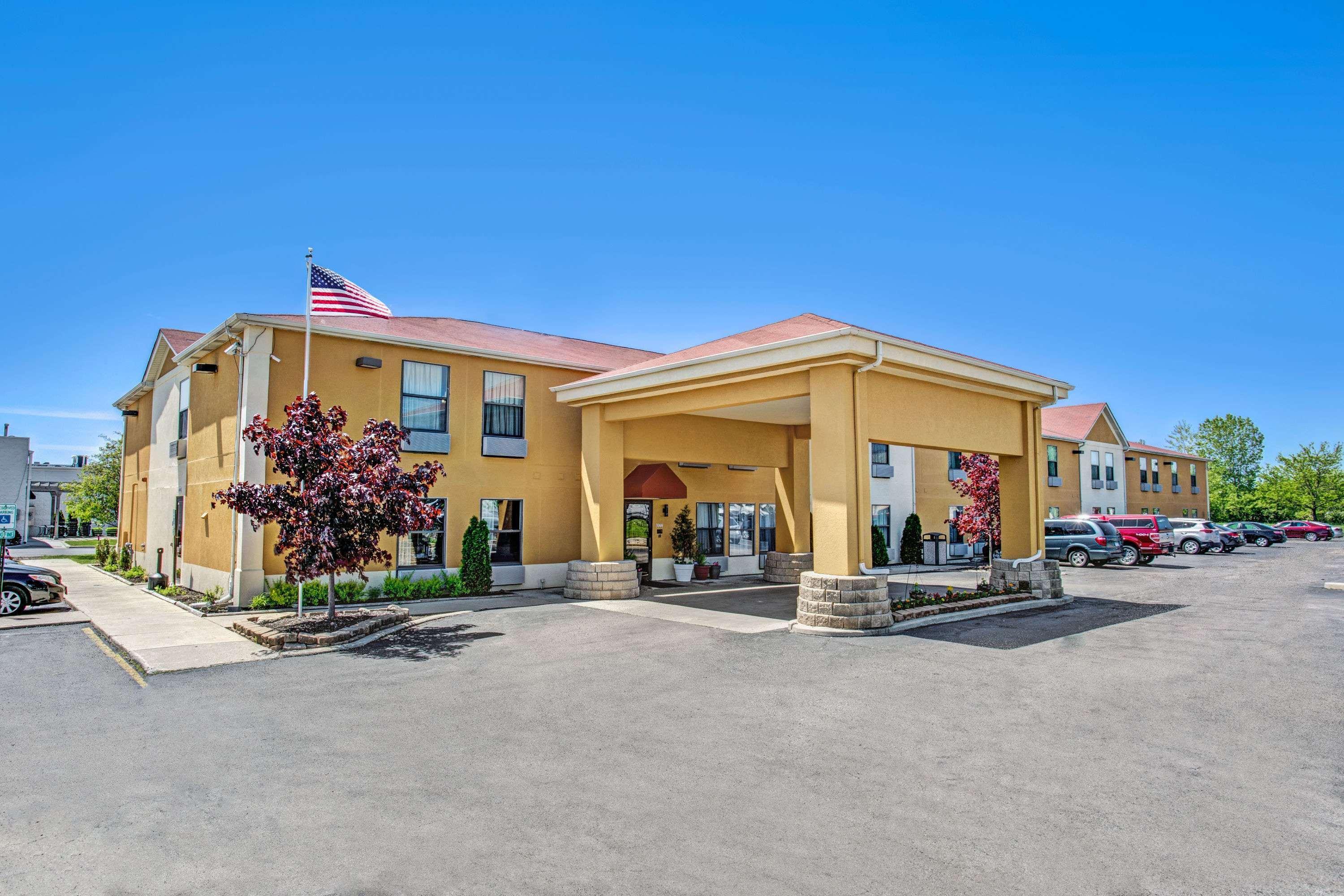 Days Inn By Wyndham Great Lakes Naval Base North Chicago Kültér fotó