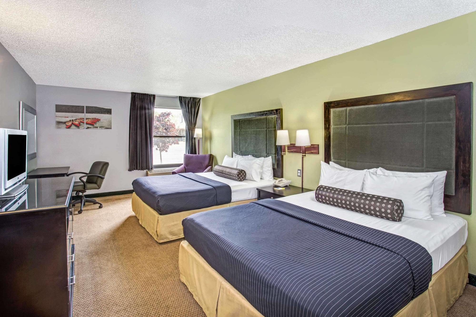 Days Inn By Wyndham Great Lakes Naval Base North Chicago Kültér fotó