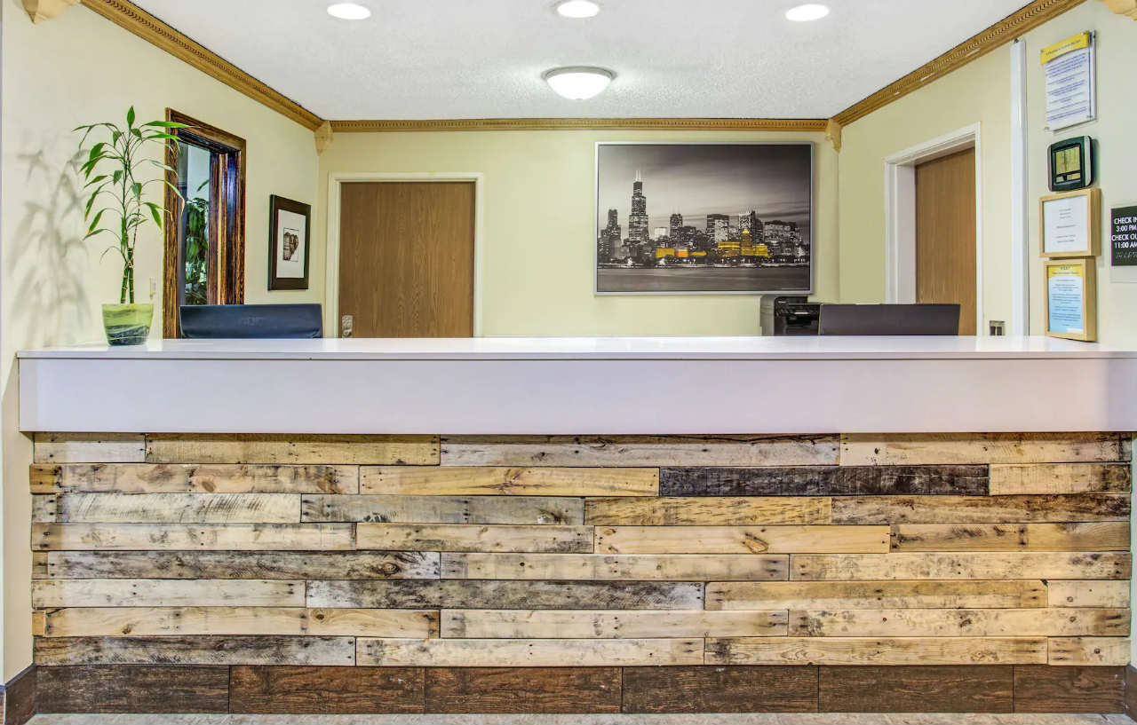 Days Inn By Wyndham Great Lakes Naval Base North Chicago Kültér fotó